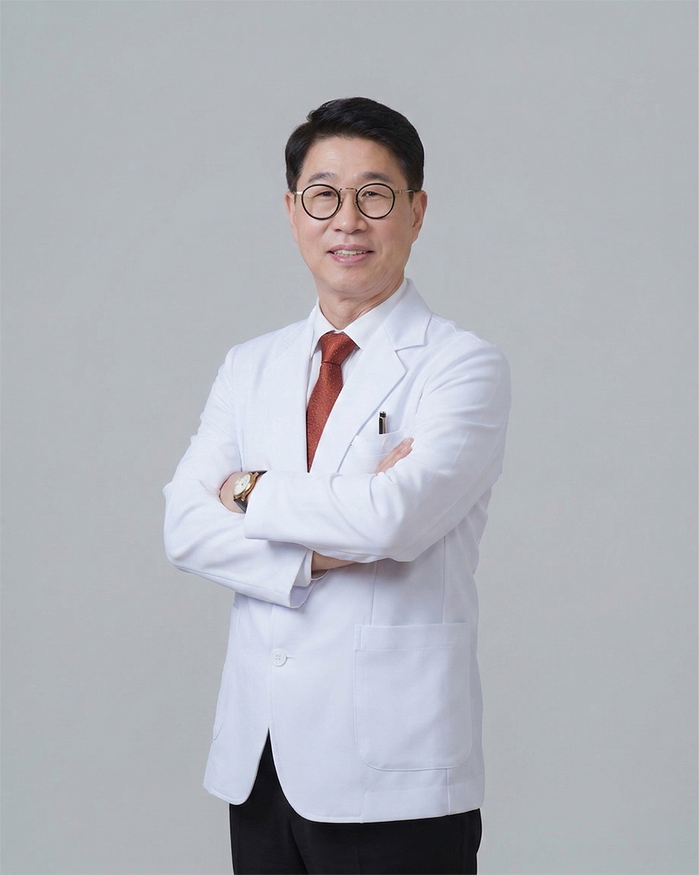 제1척추외과 <b>정기철</b> 과장